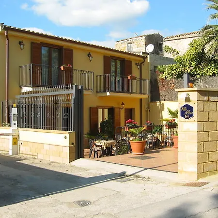 Rosa Bed & Breakfast San Leone
