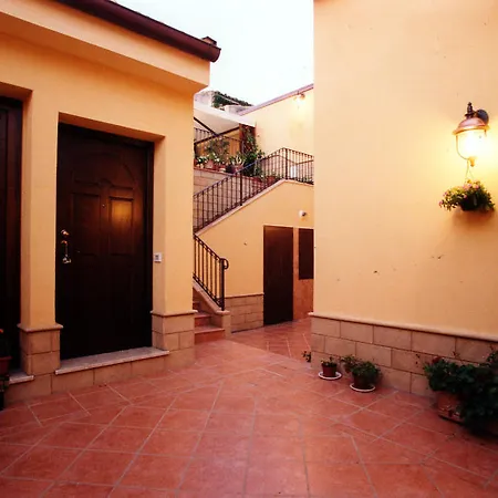 Rosa 3* San Leone