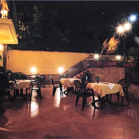 Rosa Bed and Breakfast San Leone